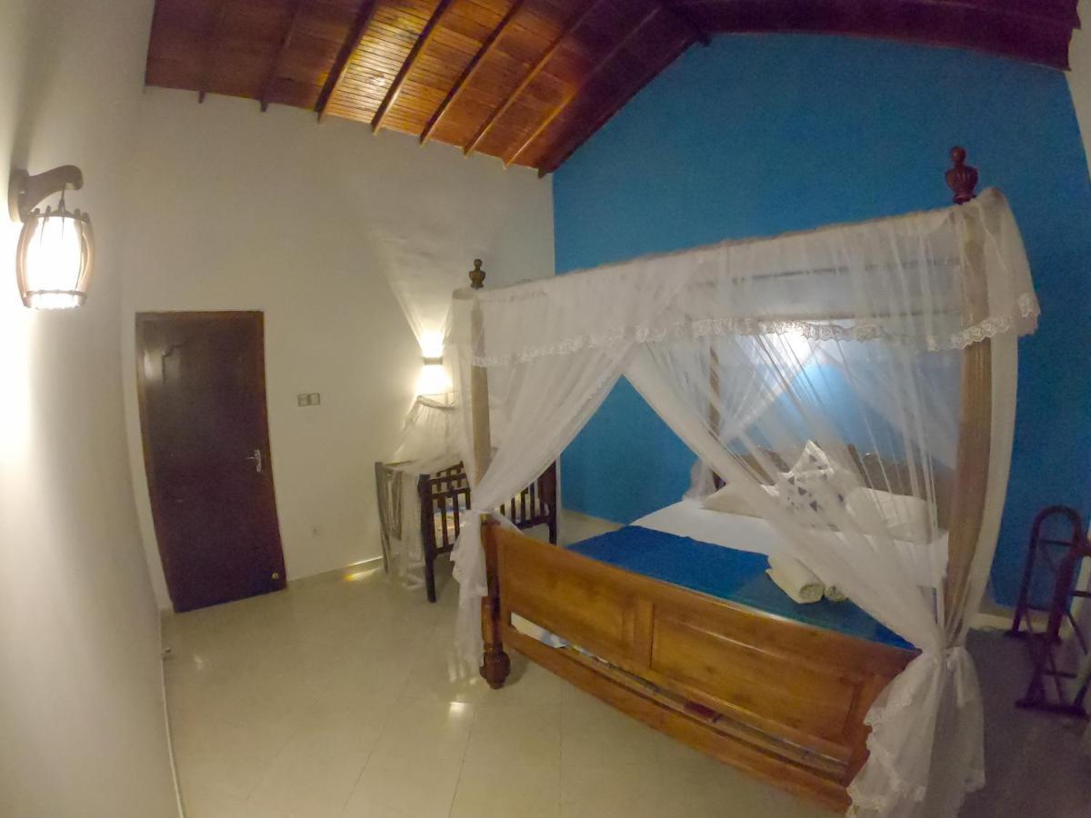 Villa Girilena Hikkaduwa Exterior foto