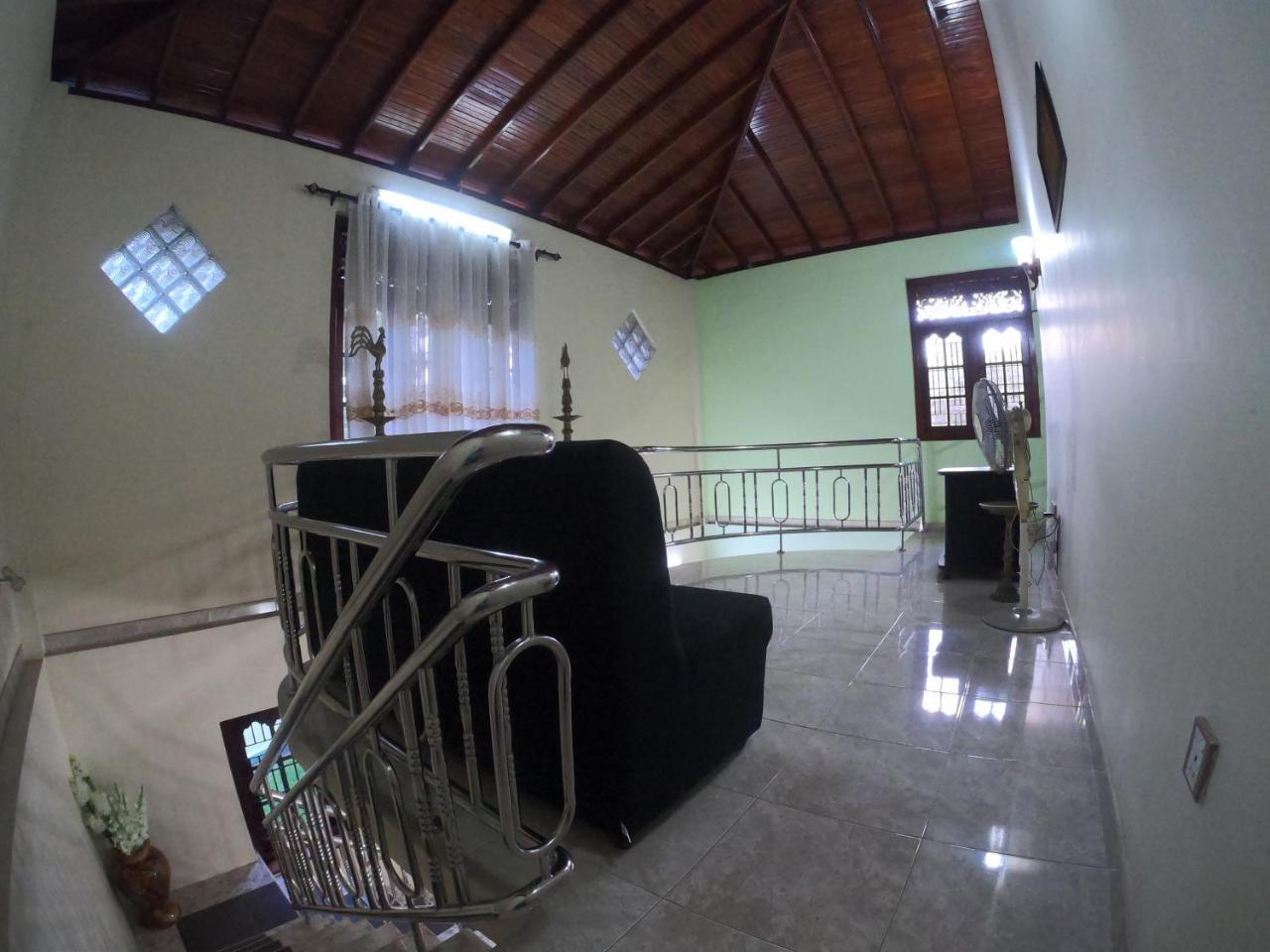 Villa Girilena Hikkaduwa Exterior foto