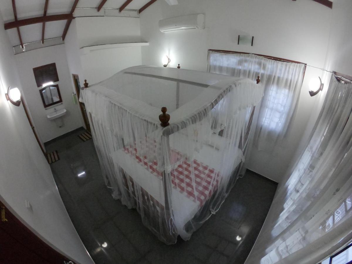Villa Girilena Hikkaduwa Exterior foto